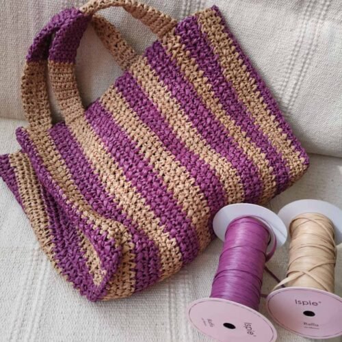 Χειροποίητη τσάντα από ραφία ριγέ