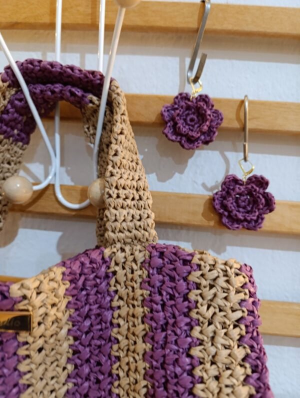 Χειροποίητη τσάντα από ραφία ριγέ